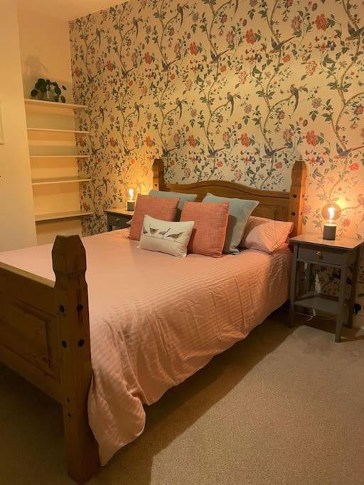 Gloucester Rd 2 Mins Away - Fab, New, Trendy House 브리스틀 외부 사진